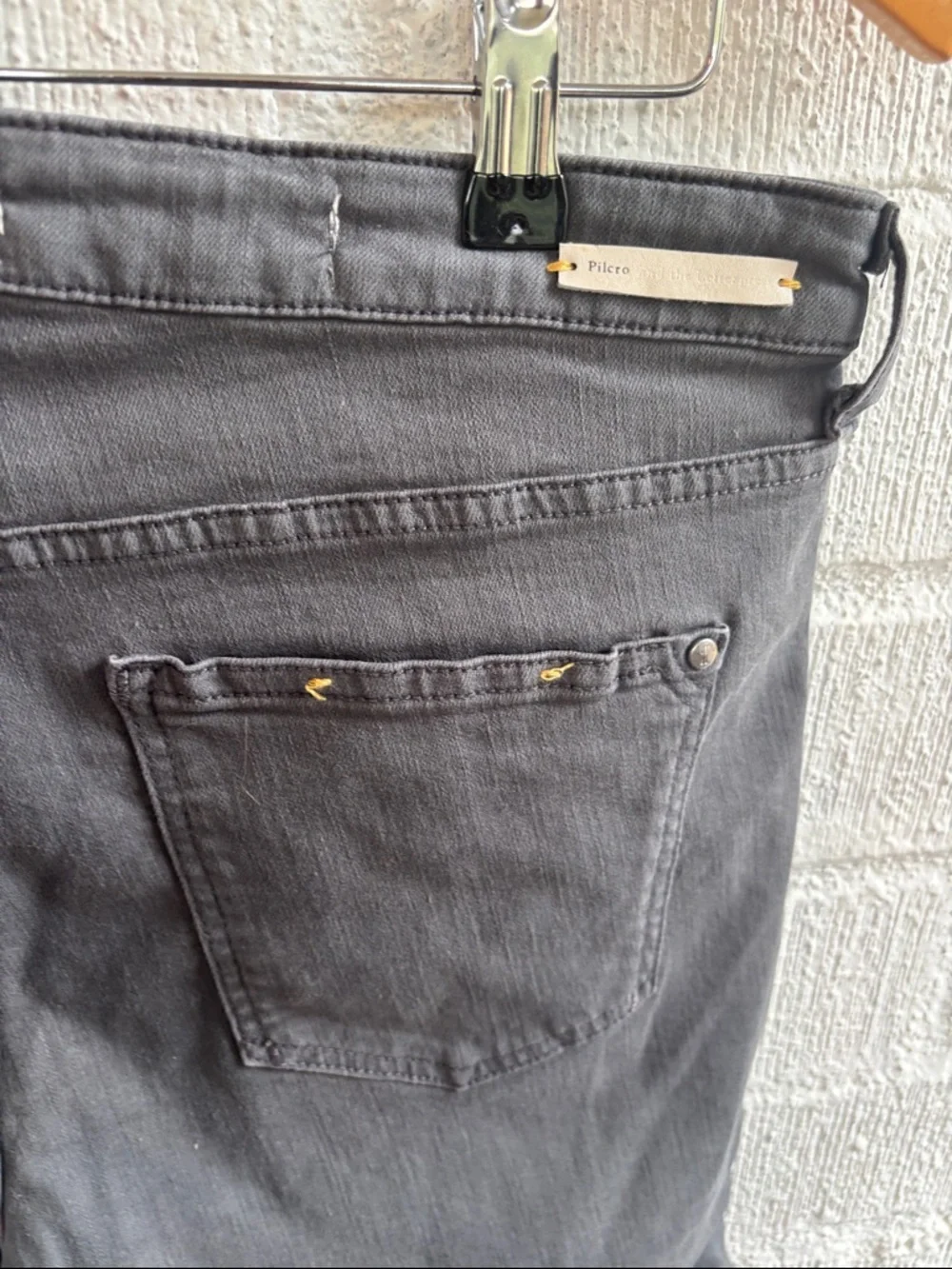 Anthropologie Pilcro Charcoal Frayed Hem Denim Shorts sz 31 - Picture 5 of 7